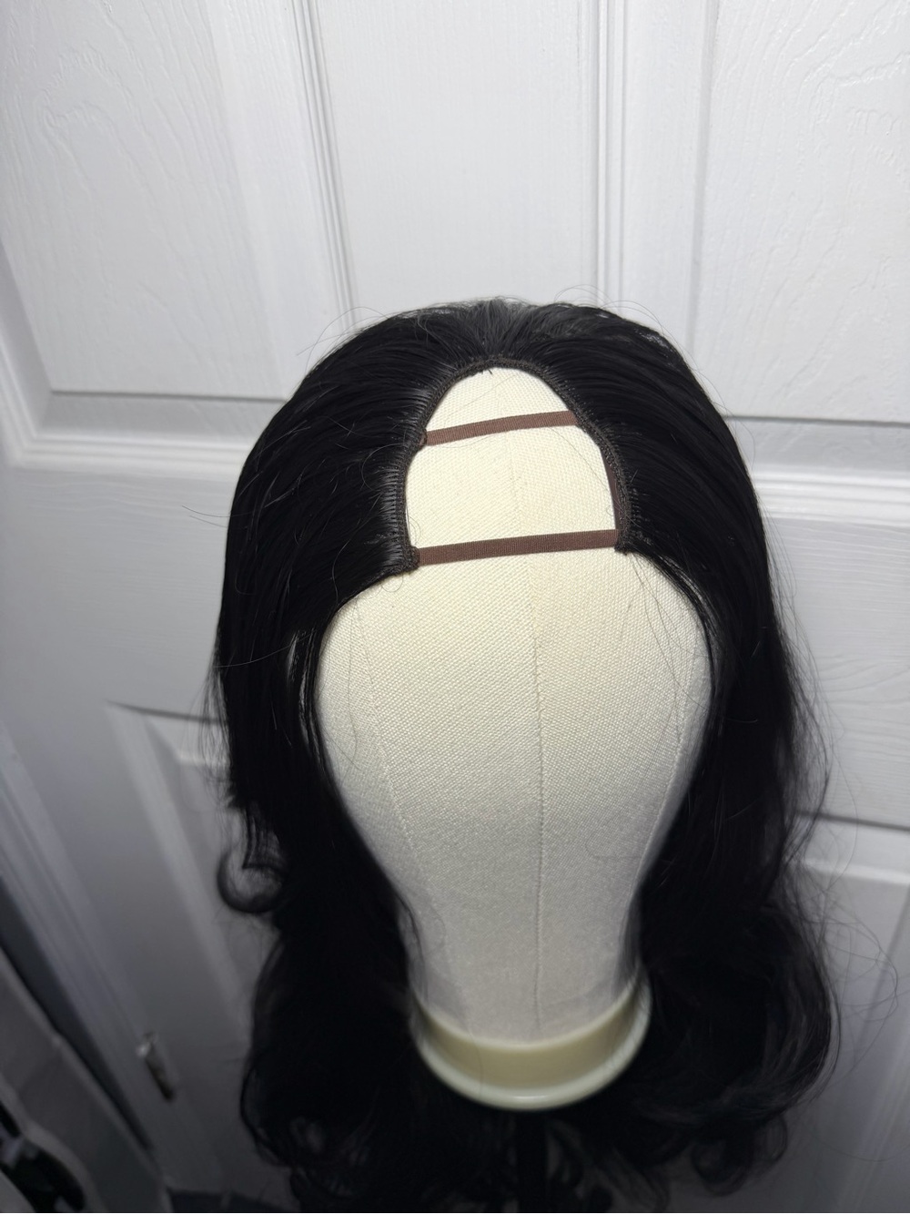 Black Women's Wig - Sleek Natural-Look Hairpiece